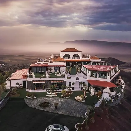 Casona De Tao * Tiagua