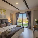 Casona De Tao * Tiagua