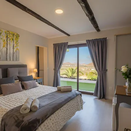 Casona De Tao * Tiagua