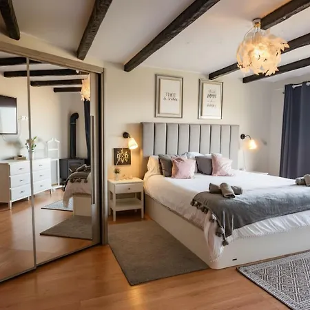 Casona De Tao * Tiagua