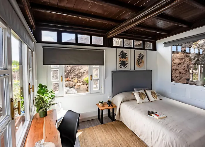 Casona De Tao * Tiagua